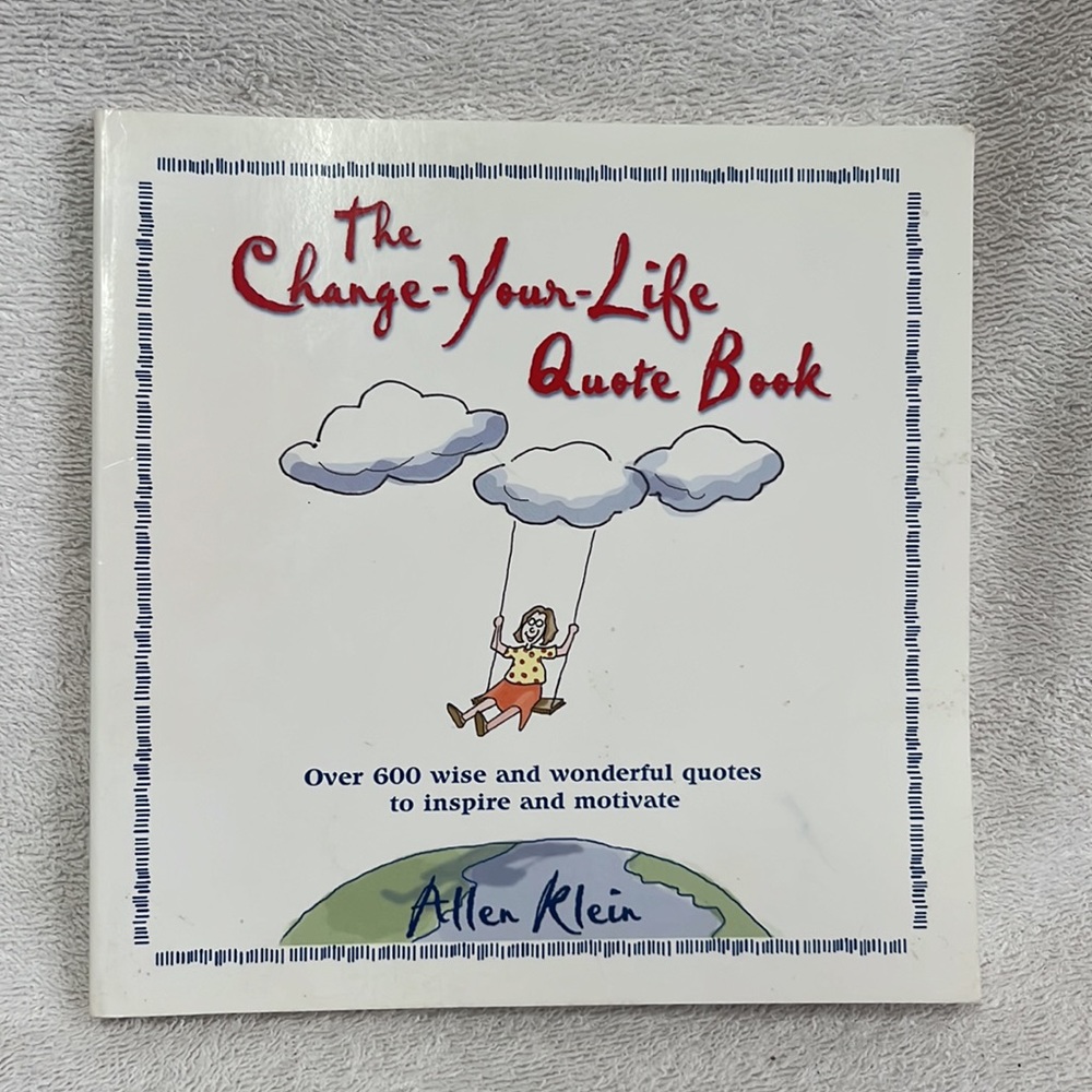 Books - Picture 4 of 5